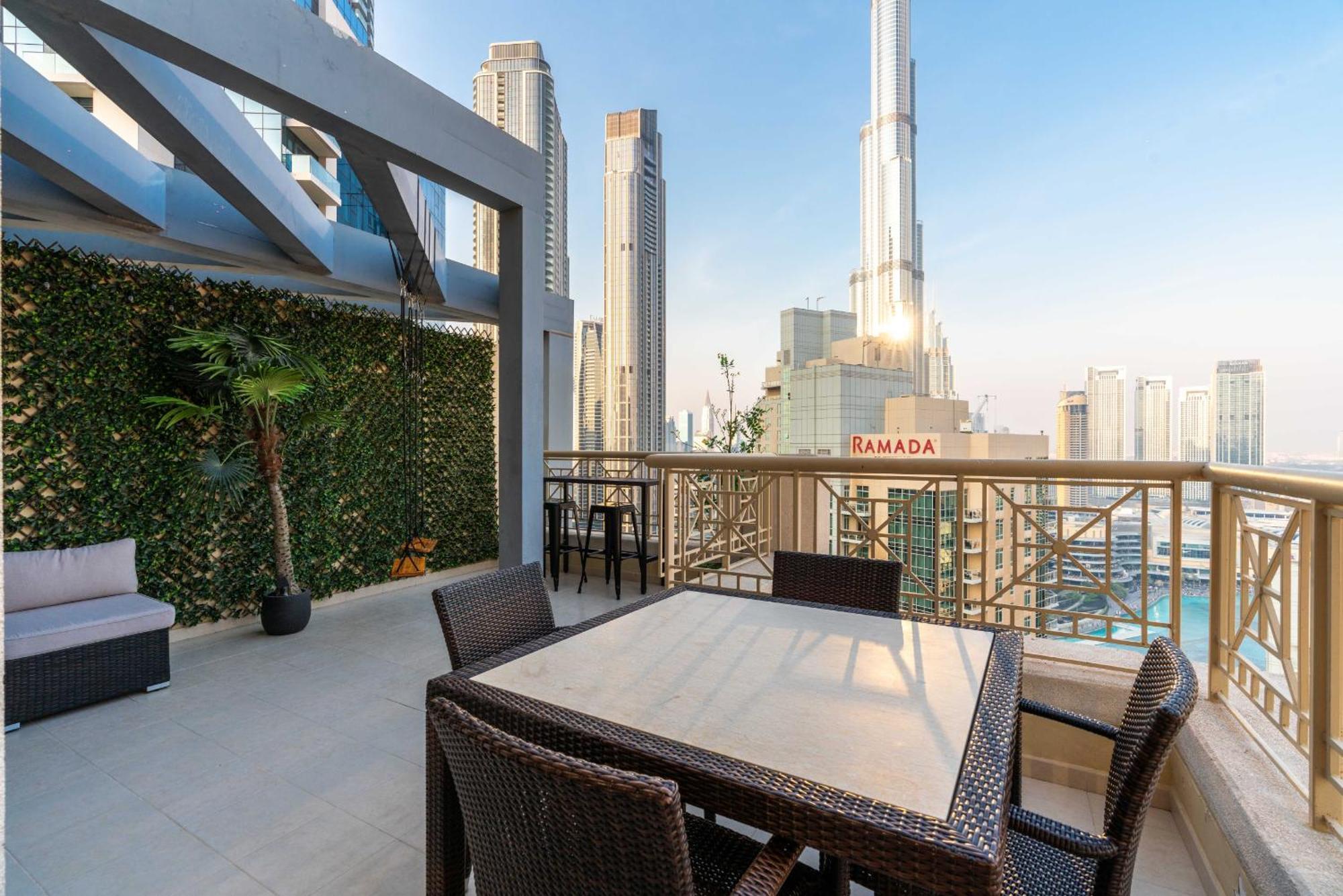 Luxury 2Br Downtown Apt With Burj Khalifa Views 두바이 외부 사진